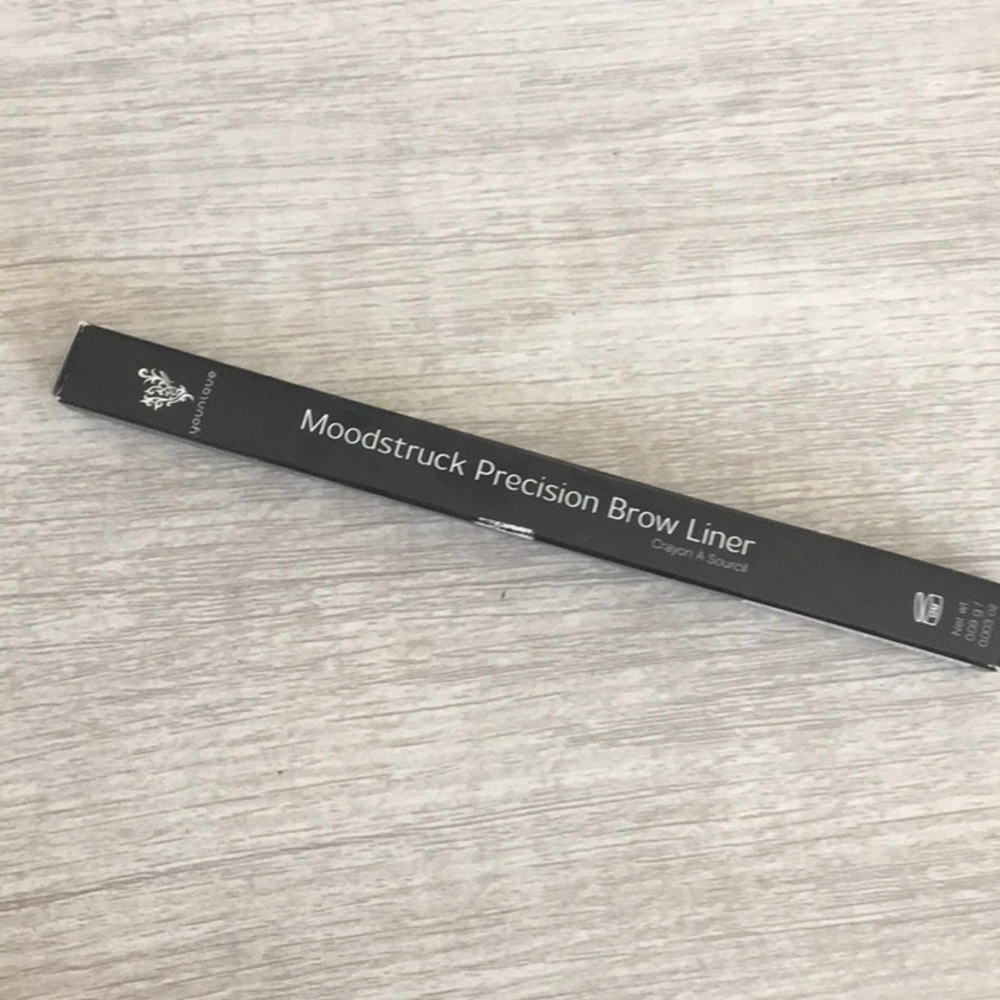 MOODSTRUCK brow pencil